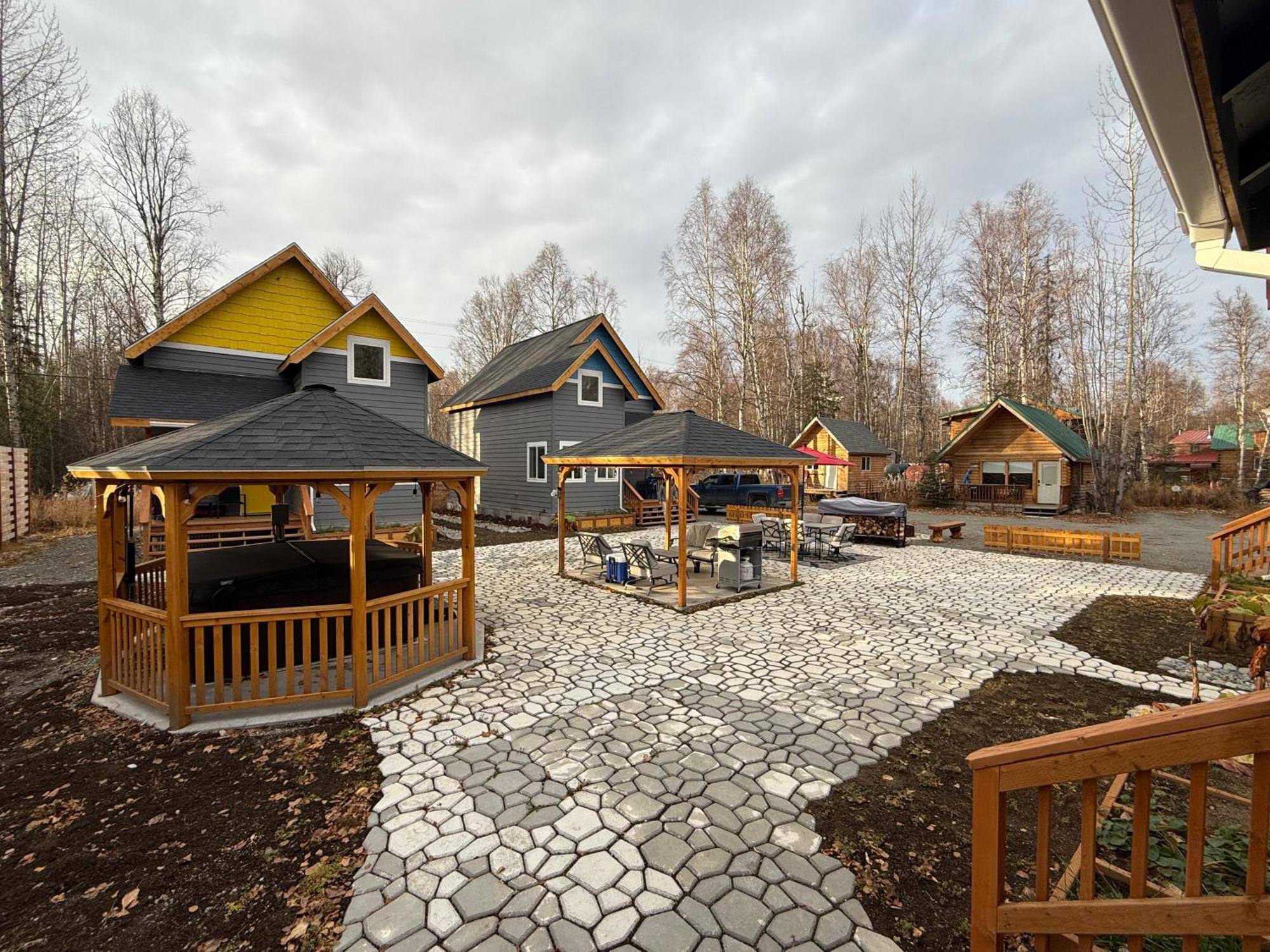 Talkeetna Log Cabin With Hot Tub Unit 2 Eksteriør billede