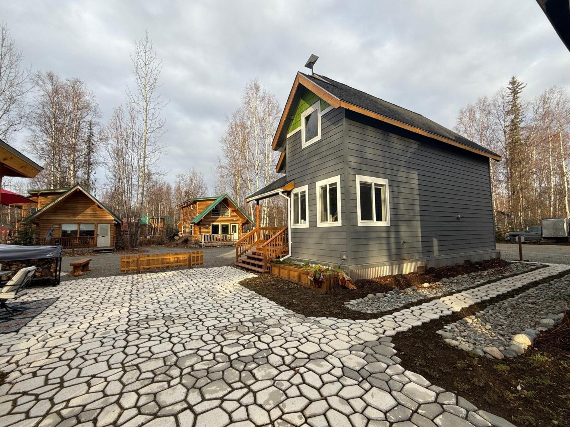 Talkeetna Log Cabin With Hot Tub Unit 2 Eksteriør billede